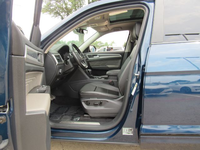 2022 Volkswagen Atlas 3.6L V6 SEL R-Line Black Plano TX
