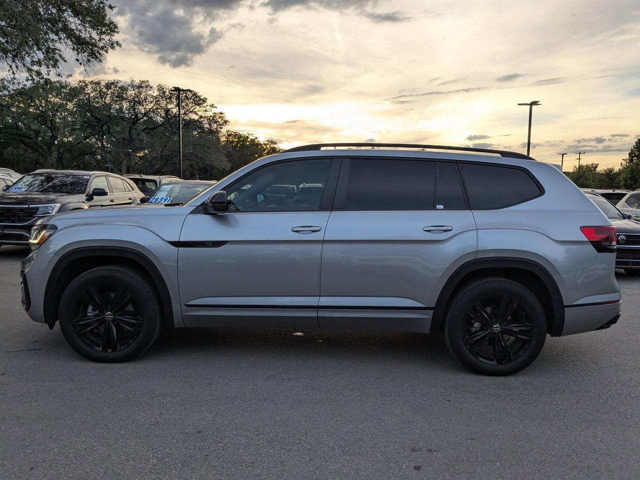 2022 Volkswagen Atlas 3.6L V6 SEL R-Line Black San Antonio TX
