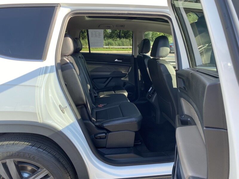 2022 Volkswagen Atlas 3.6L V6 SEL R-Line Springfield PA