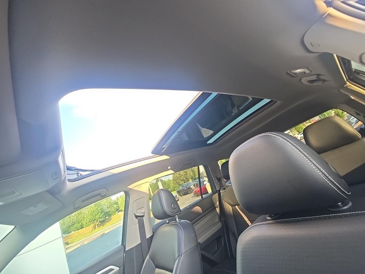 2022 Volkswagen Atlas 3.6L V6 SEL R-Line Gaithersburg MD