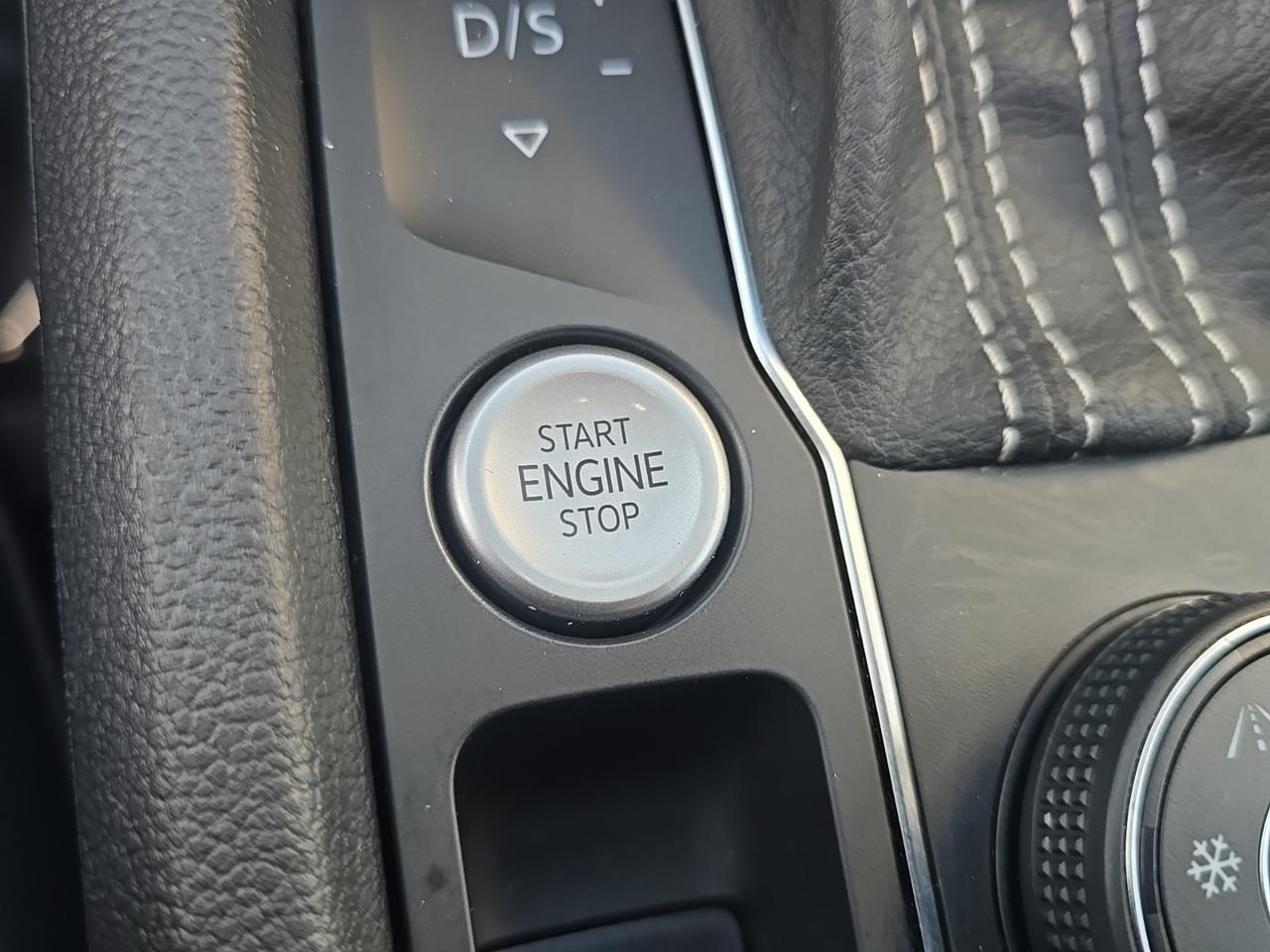 2022 Volkswagen Atlas 3.6L V6 SEL R-Line Warrenton VA