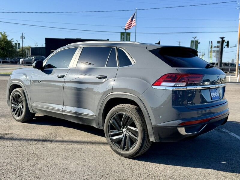 2022 Volkswagen Atlas Cross Sport 2.0T SE w/Technology