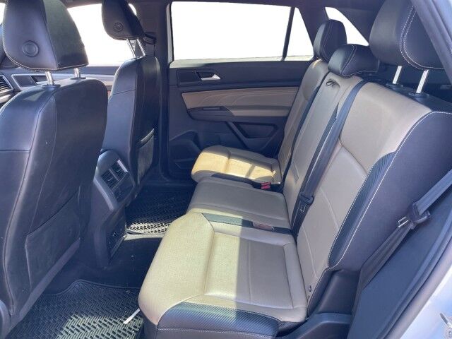 2022 Volkswagen Atlas Cross Sport 2.0T SE w/Technology Cleveland OH