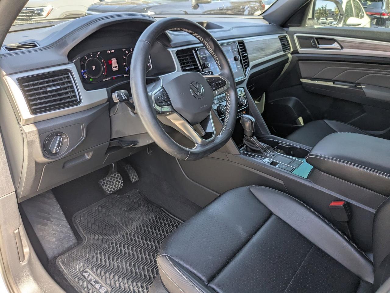 2022 Volkswagen Atlas Cross Sport 2.0T SE w/Technology San Antonio TX