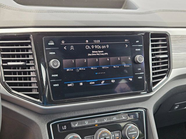 2022 Volkswagen Atlas Cross Sport 2.0T SE w/Technology San Antonio TX