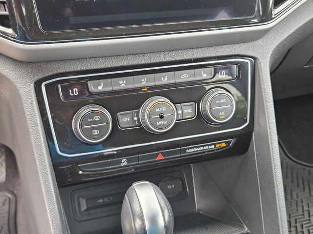 2022 Volkswagen Atlas Cross Sport 2.0T SE w/Technology San Antonio TX