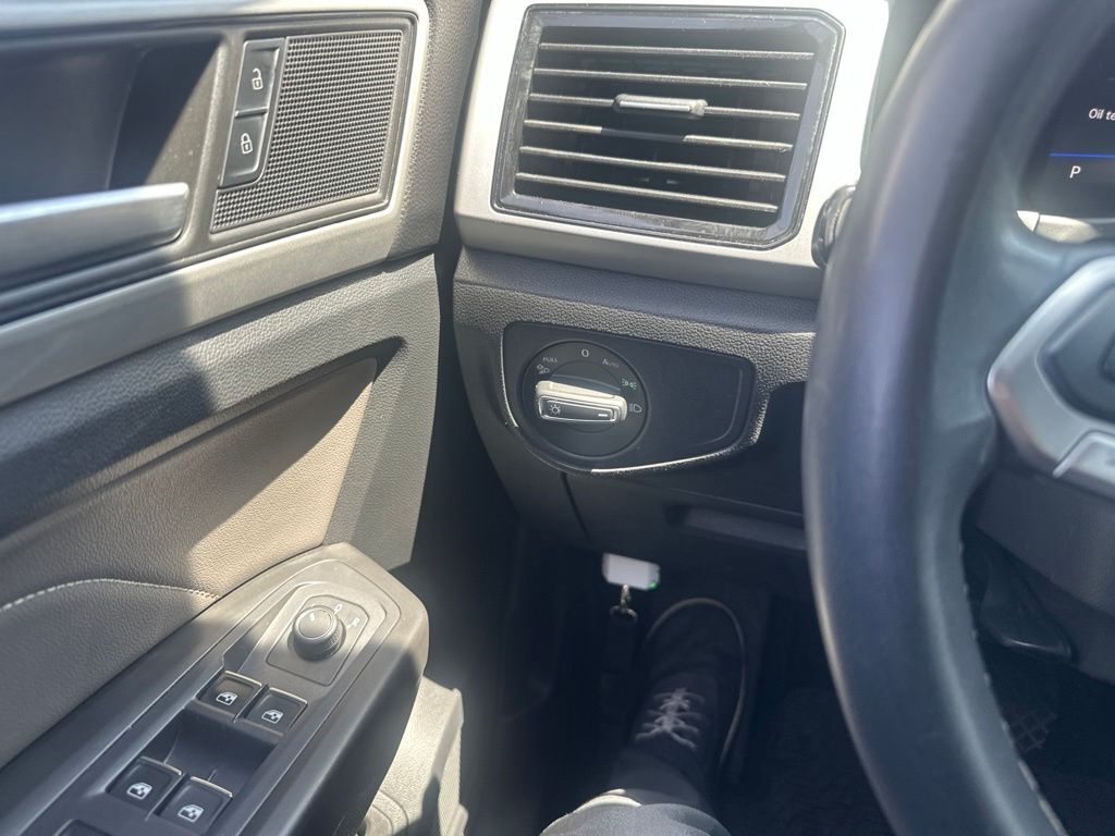 2022 Volkswagen Atlas Cross Sport 2.0T SE w/Technology Tucson AZ