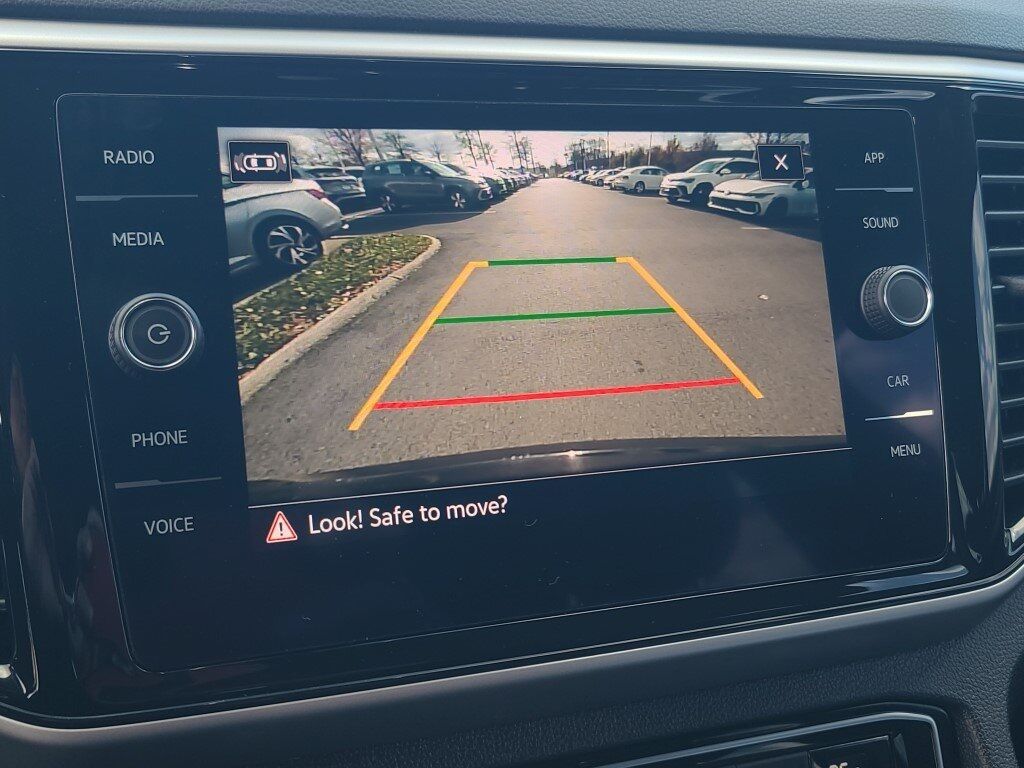 2022 Volkswagen Atlas Cross Sport 2.0T SE w/Technology Springfield VA