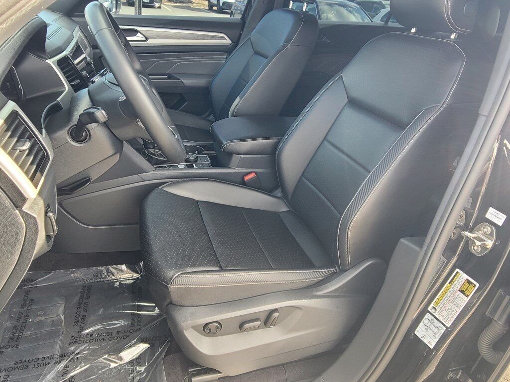 2022 Volkswagen Atlas Cross Sport 2.0T SE w/Technology Springfield VA