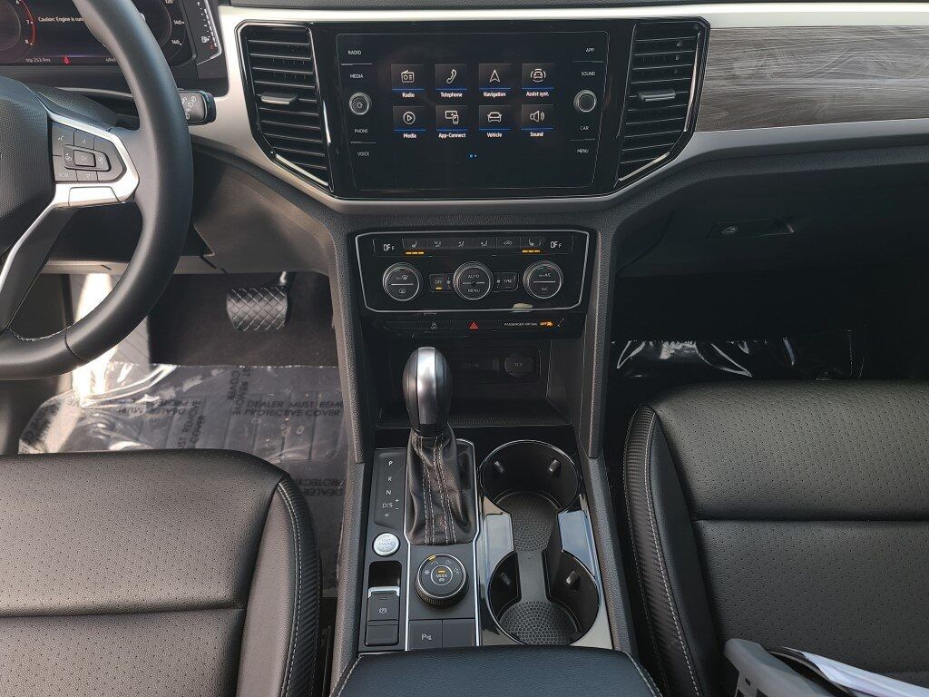 2022 Volkswagen Atlas Cross Sport 2.0T SE w/Technology Springfield VA