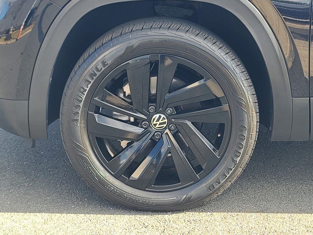 2022 Volkswagen Atlas Cross Sport 2.0T SE w/Technology Springfield VA