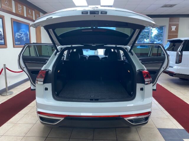 2022 Volkswagen Atlas Cross Sport 2.0T SEL Charlotte NC