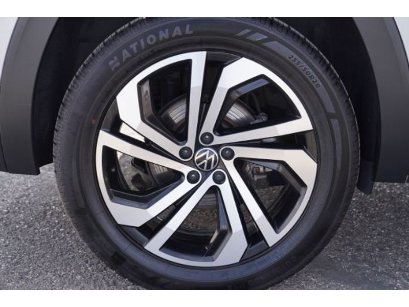 2022 Volkswagen Atlas Cross Sport 2.0T SEL Price UT