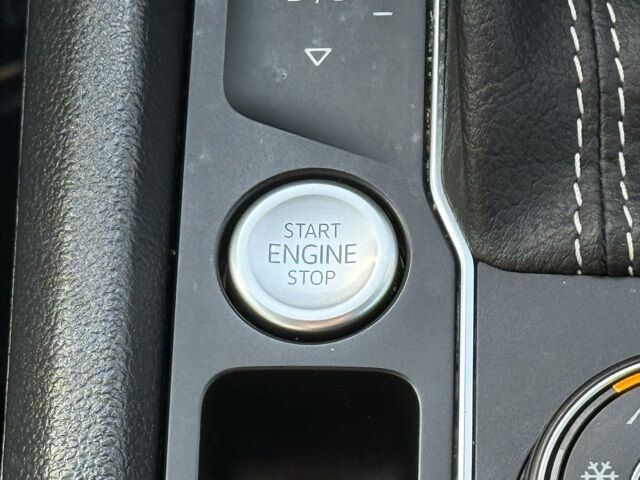 2022 Volkswagen Atlas Cross Sport 2.0T SEL San Clemente CA