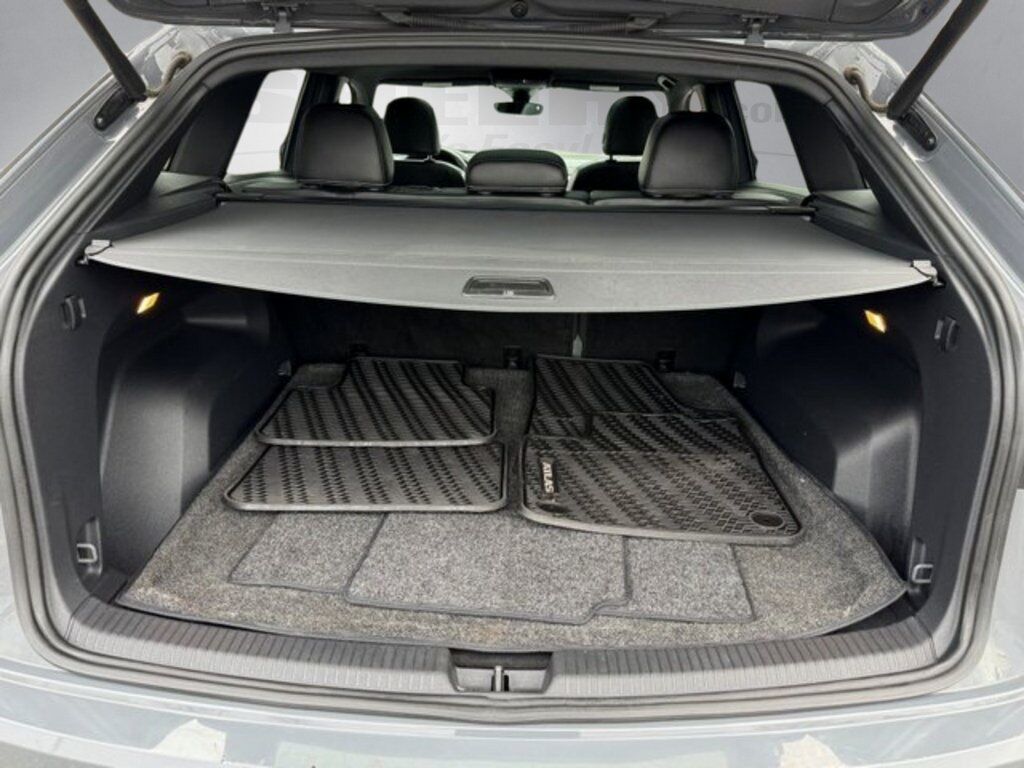 2022 Volkswagen Atlas Cross Sport 2.0T SEL R-Line Springfield VA