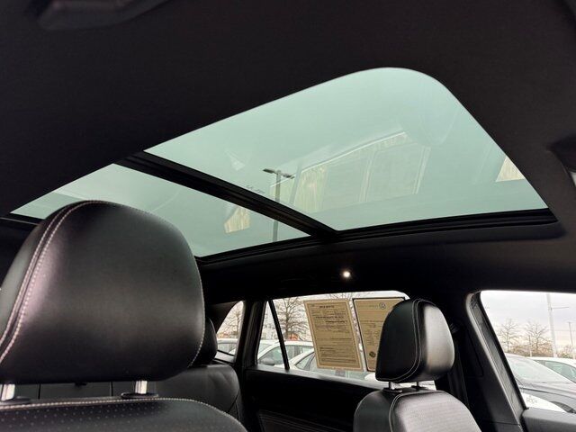 2022 Volkswagen Atlas Cross Sport 2.0T SEL R-Line Springfield VA