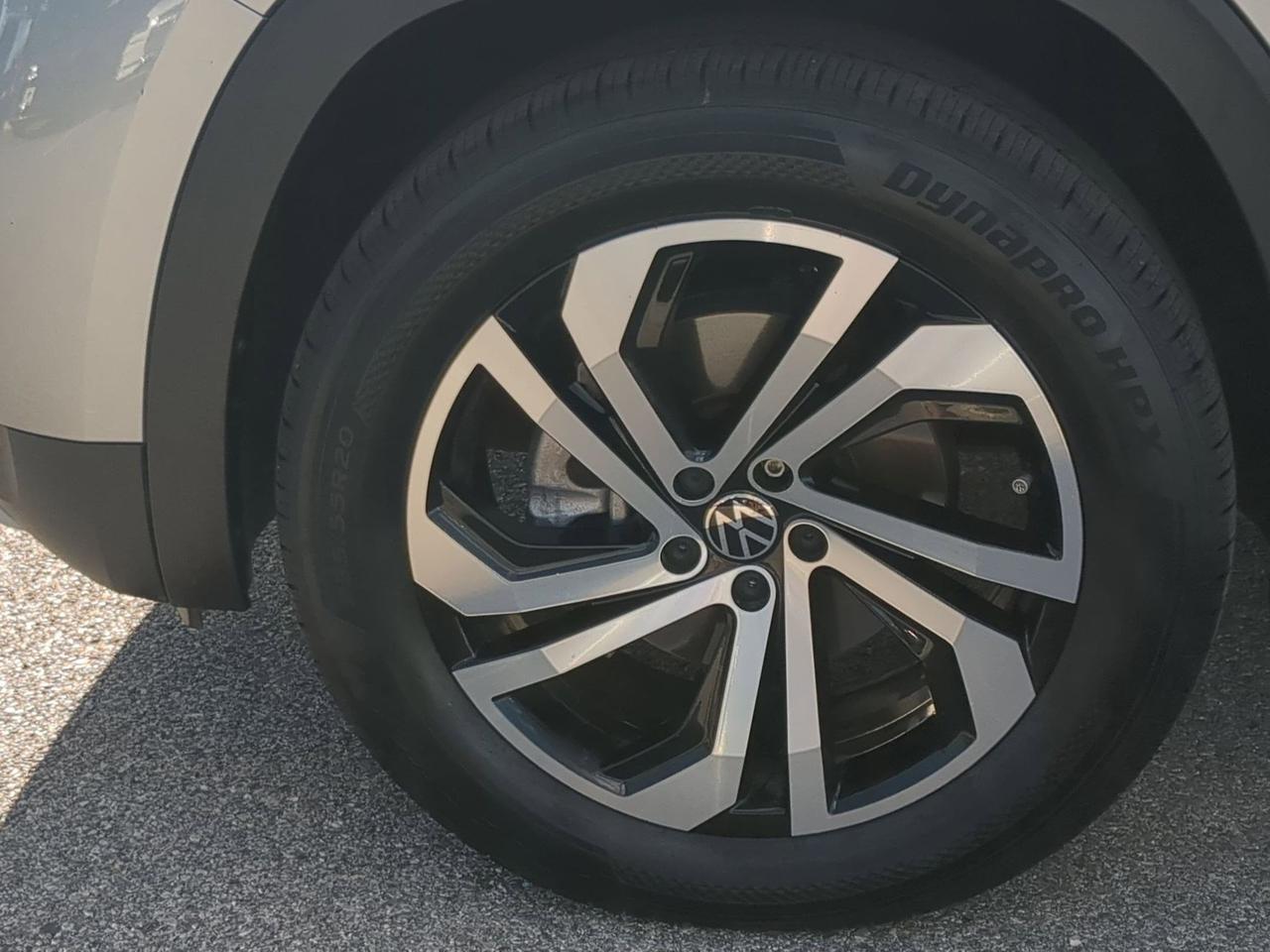 2022 Volkswagen Atlas Cross Sport 2.0T SEL