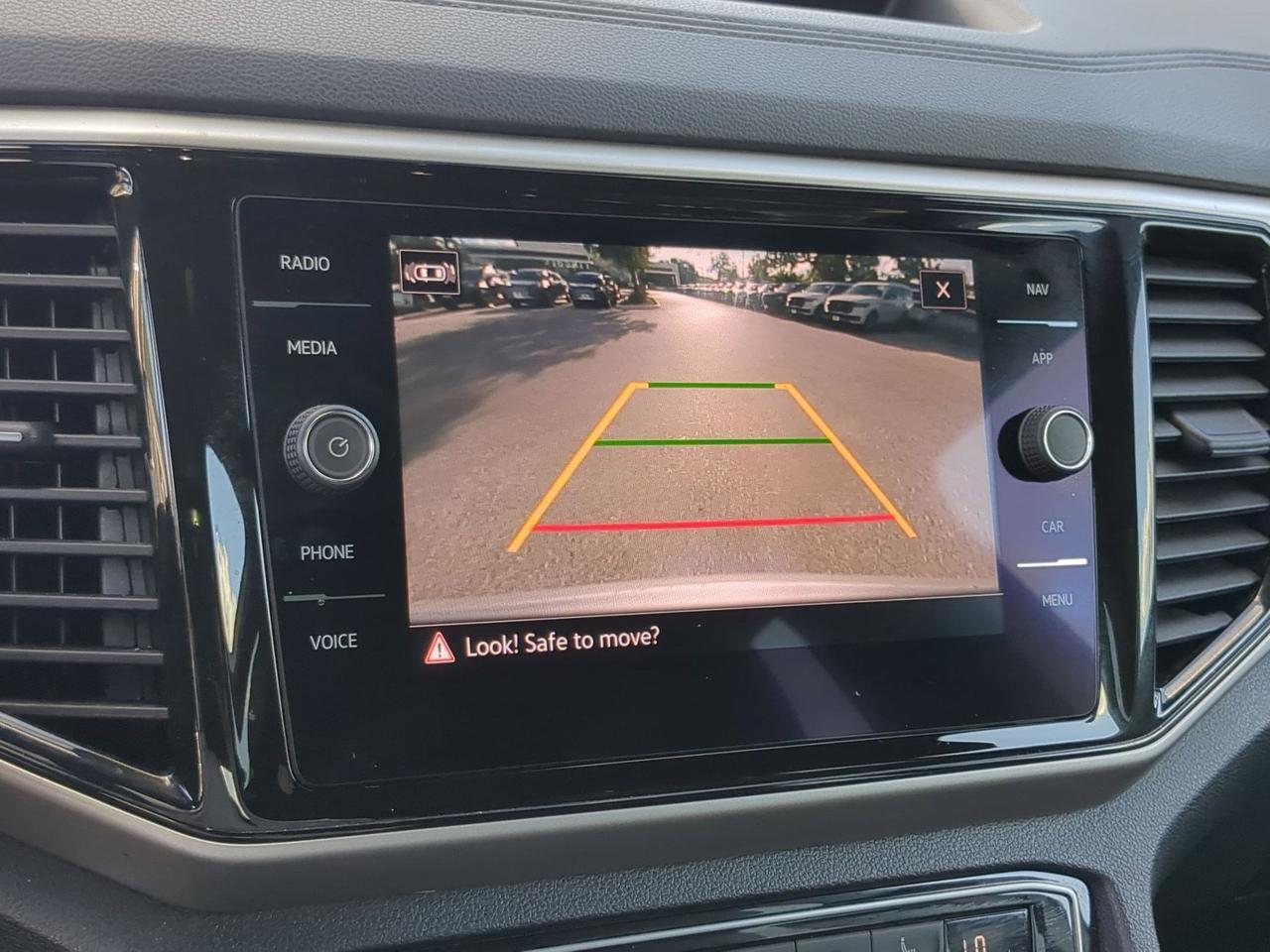 2022 Volkswagen Atlas Cross Sport 2.0T SEL