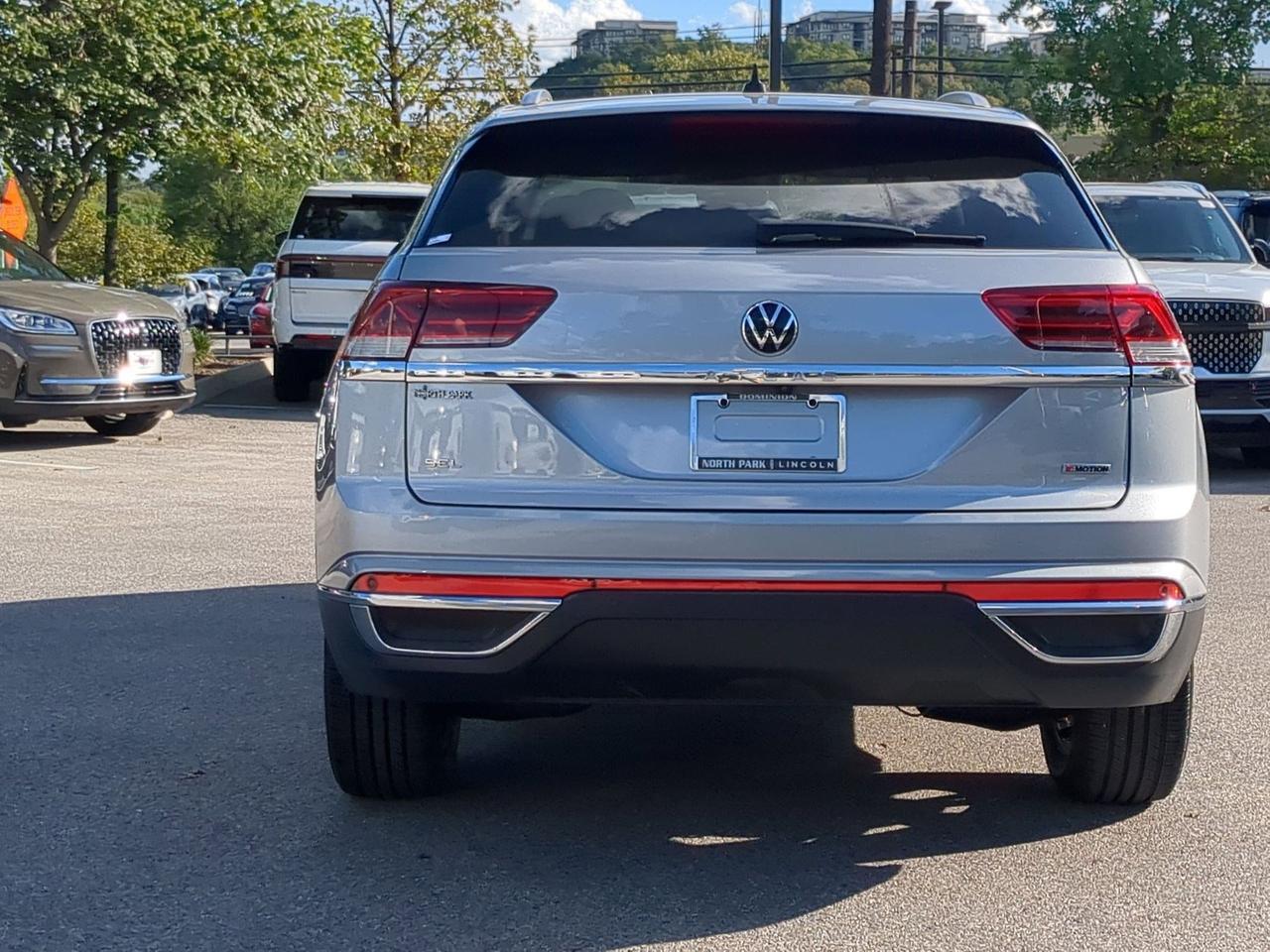 2022 Volkswagen Atlas Cross Sport 2.0T SEL