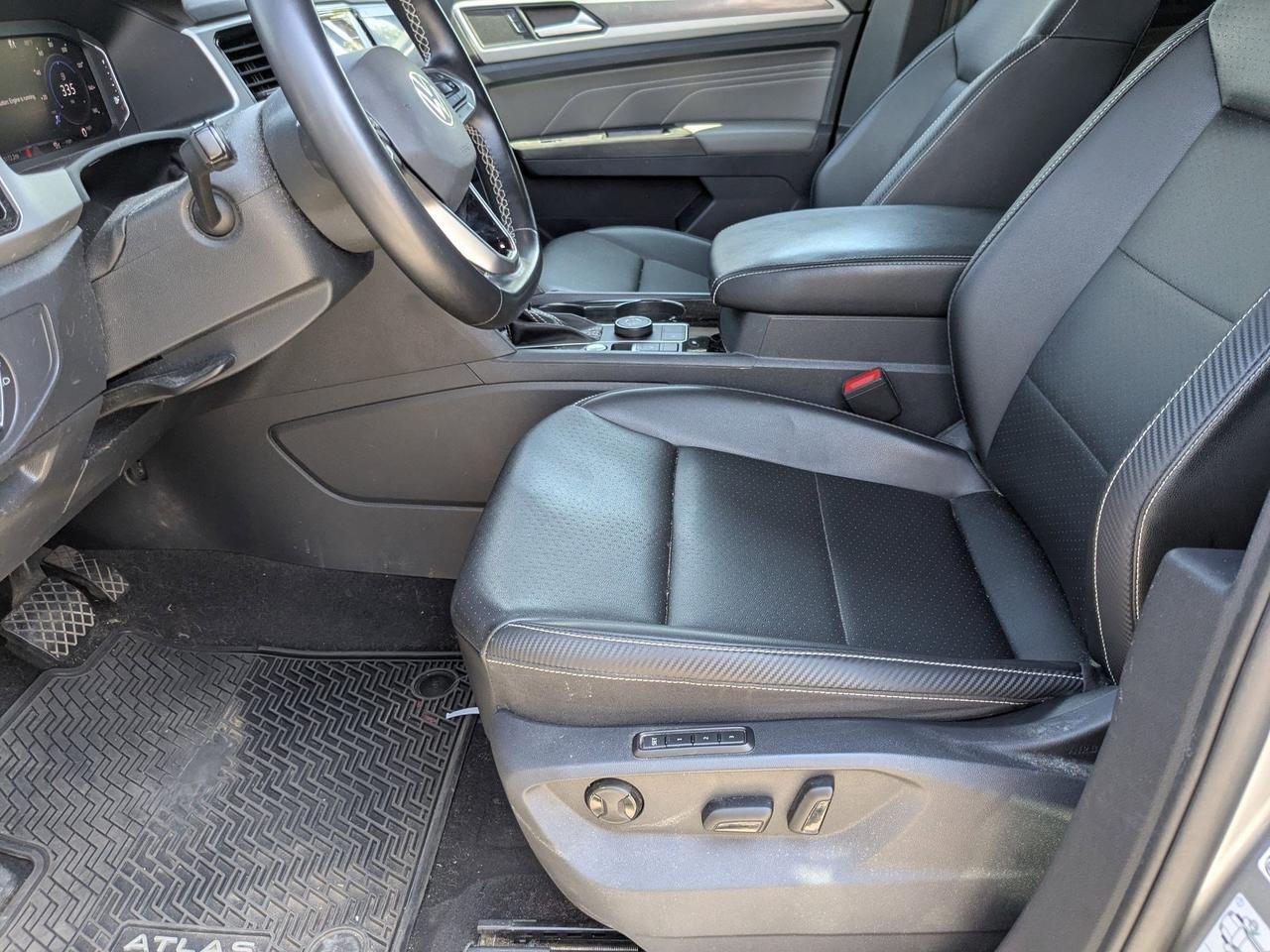 2022 Volkswagen Atlas Cross Sport 2.0T SEL
