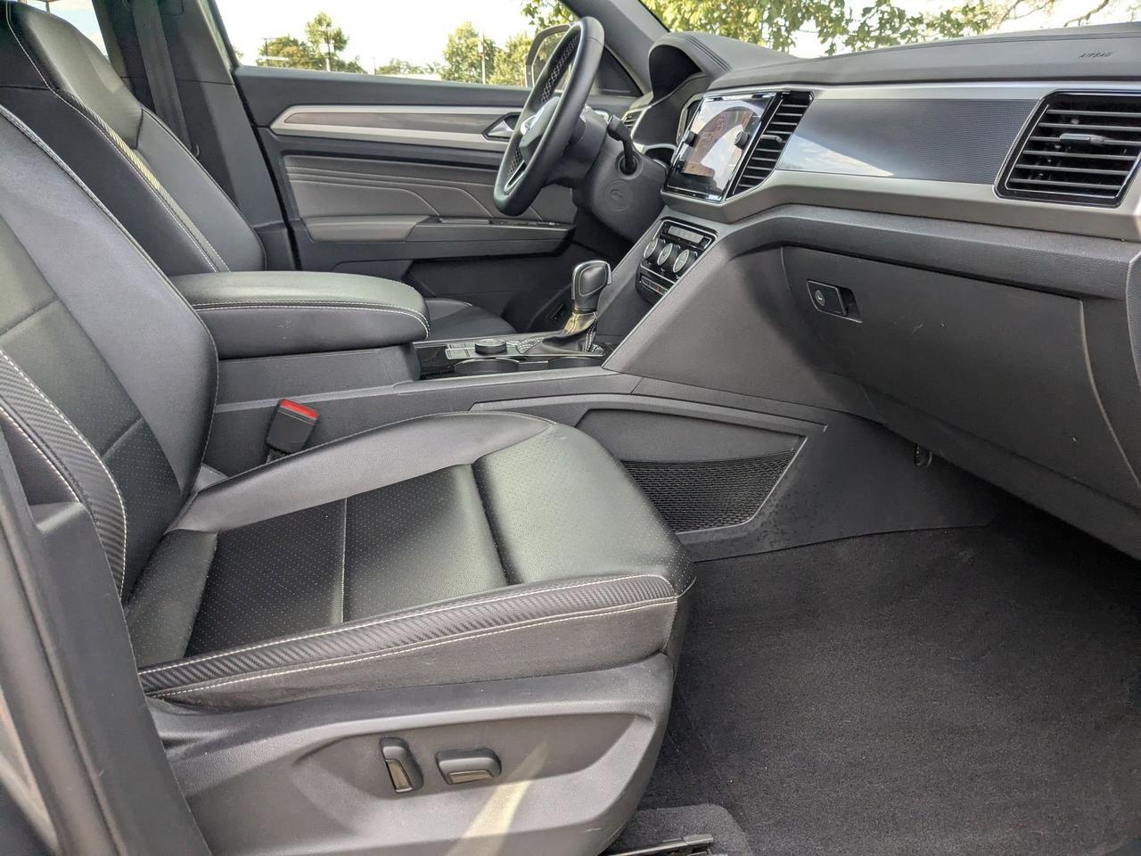 2022 Volkswagen Atlas Cross Sport 2.0T SEL San Antonio TX