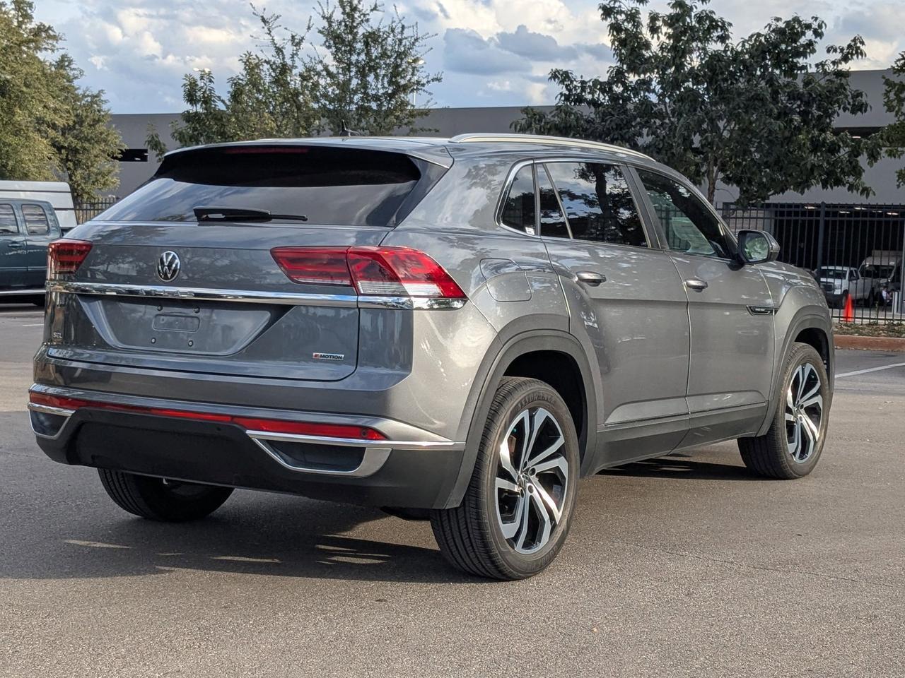 2022 Volkswagen Atlas Cross Sport 2.0T SEL San Antonio TX