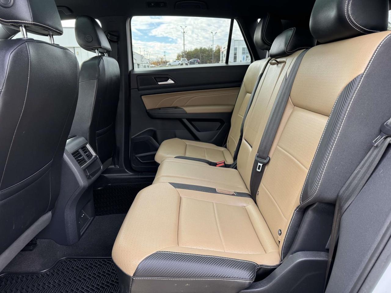 2022 Volkswagen Atlas Cross Sport 2.0T SEL Fredericksburg VA