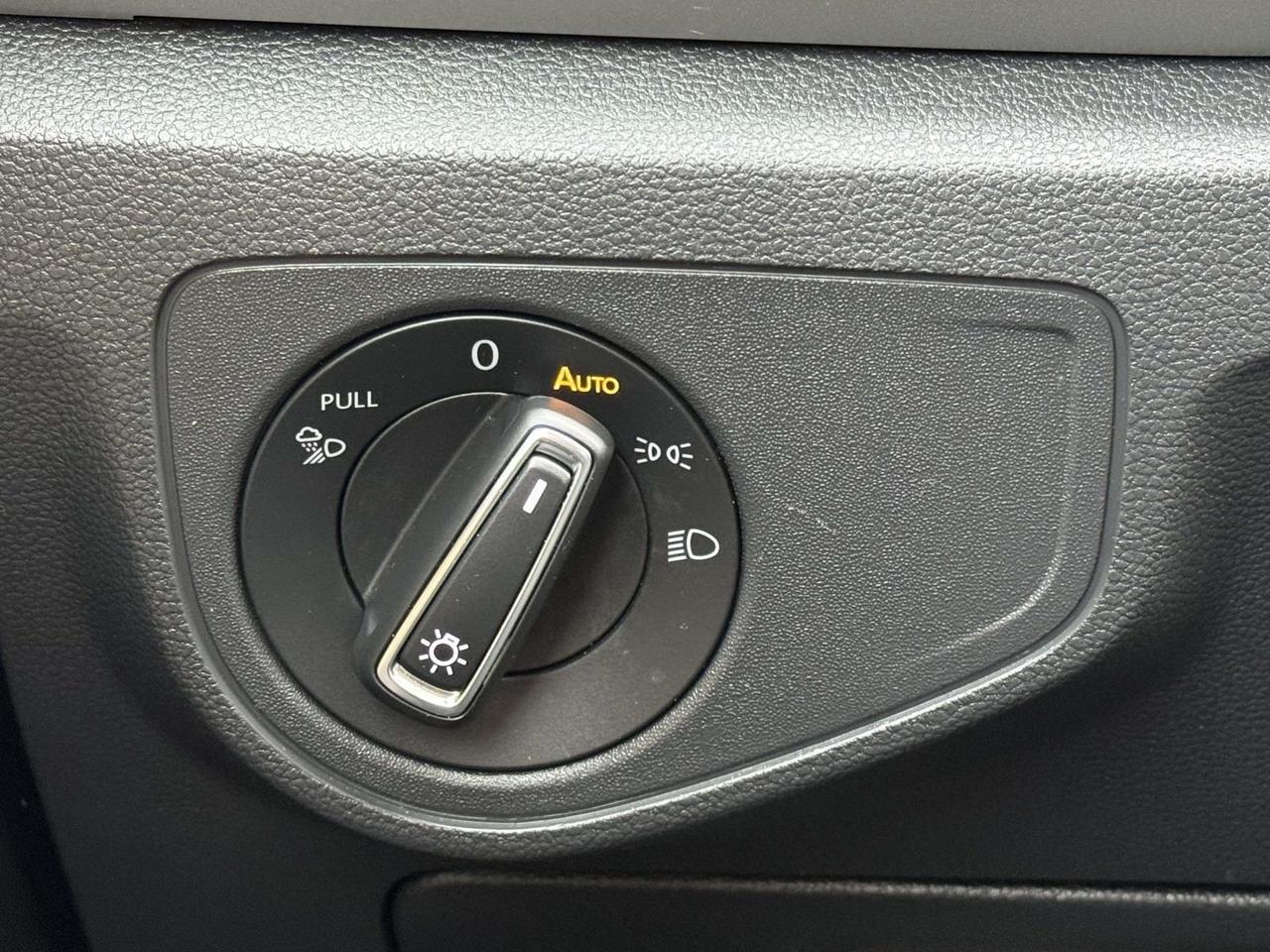 2022 Volkswagen Atlas Cross Sport 2.0T SEL Fredericksburg VA