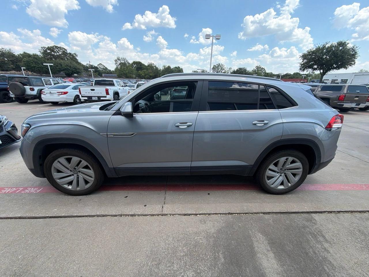 2022 Volkswagen Atlas Cross Sport 3.6L V6 SE w/Technology Hurst TX