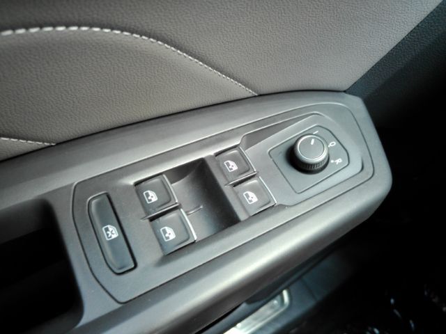2022 Volkswagen Atlas Cross Sport 3.6L V6 SE w/Technology Plano TX