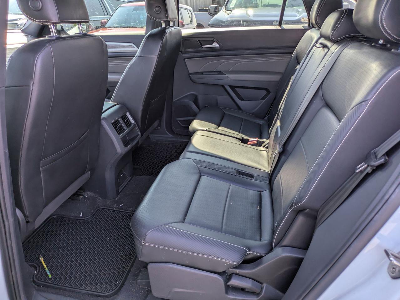 2022 Volkswagen Atlas Cross Sport 3.6L V6 SE w/Technology Castroville TX