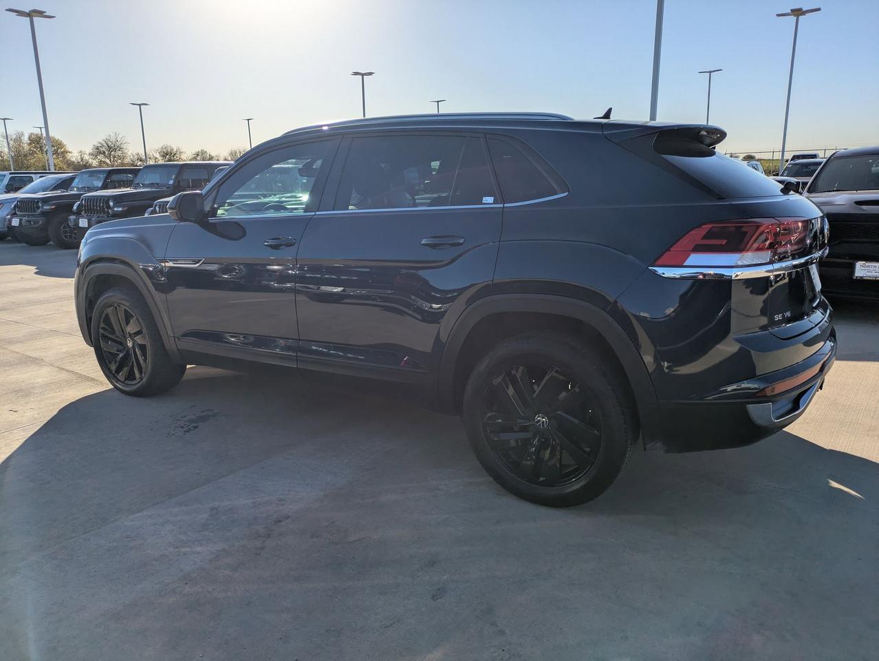 2022 Volkswagen Atlas Cross Sport 3.6L V6 SE w/Technology Castroville TX