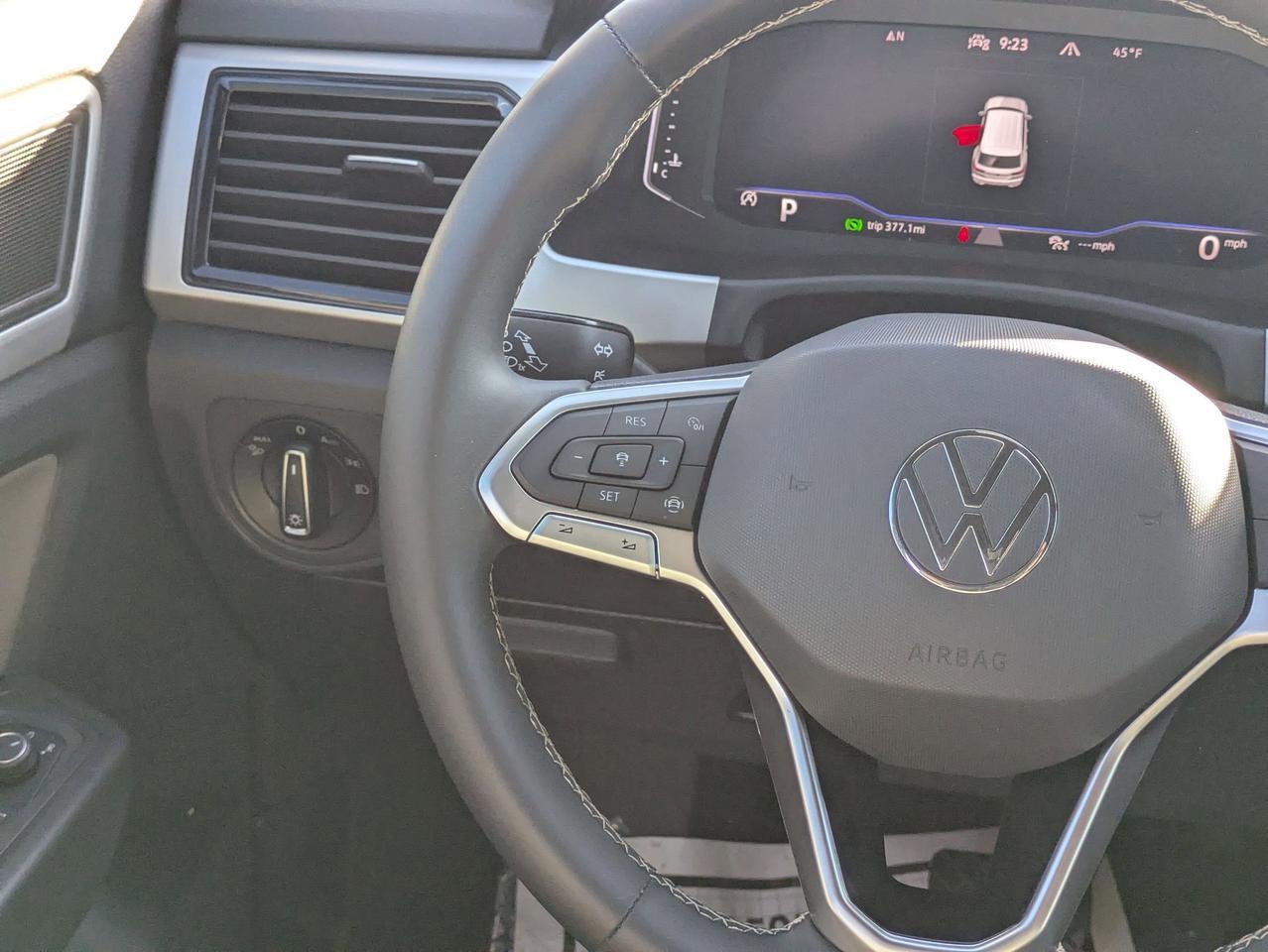 2022 Volkswagen Atlas Cross Sport 3.6L V6 SE w/Technology Castroville TX