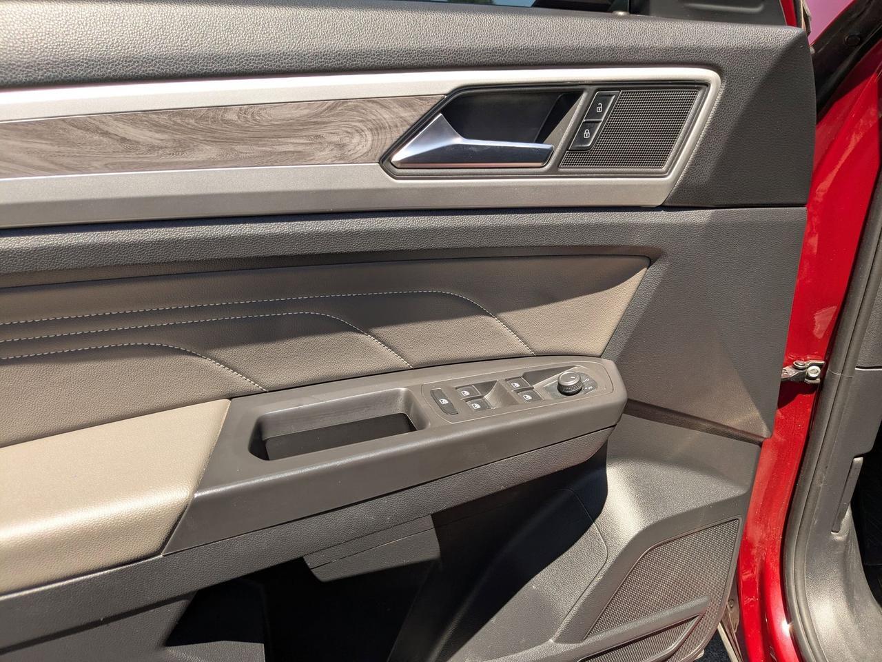 2022 Volkswagen Atlas Cross Sport 3.6L V6 SE w/Technology San Antonio TX