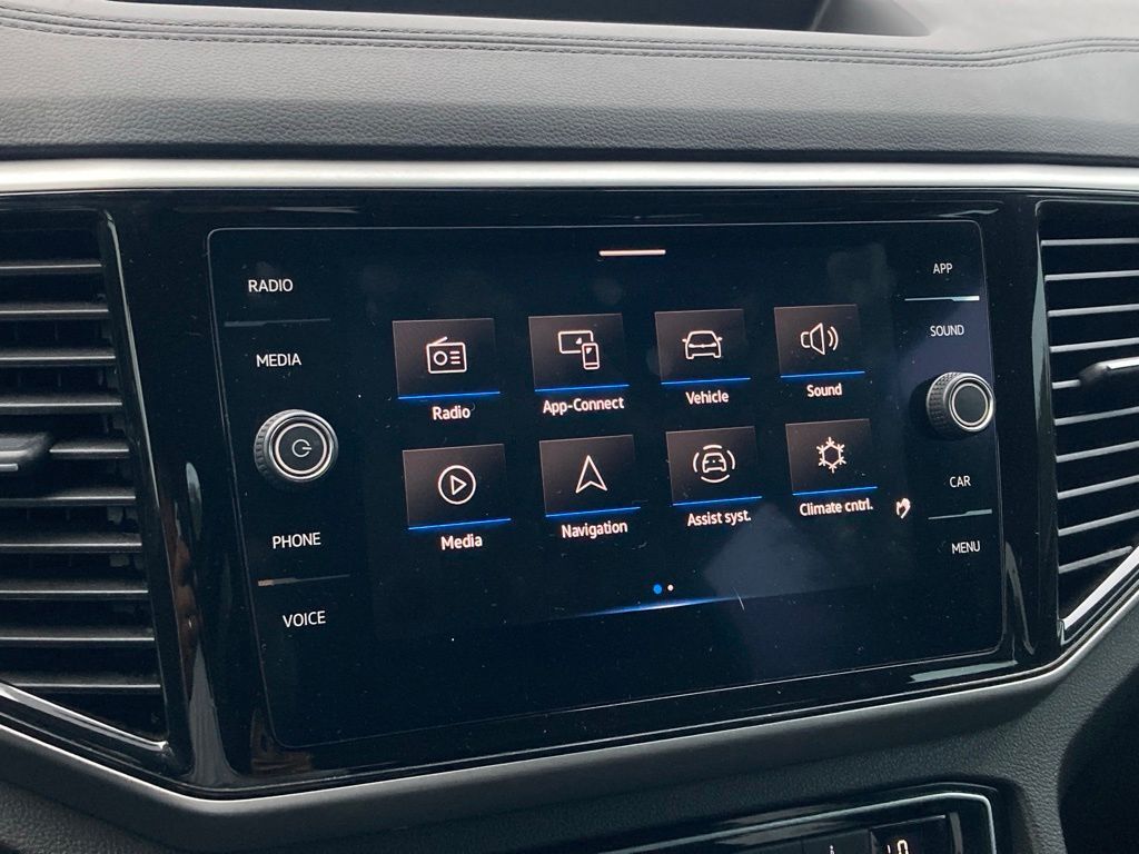 2022 Volkswagen Atlas Cross Sport 3.6L V6 SE w/Technology San Antonio TX