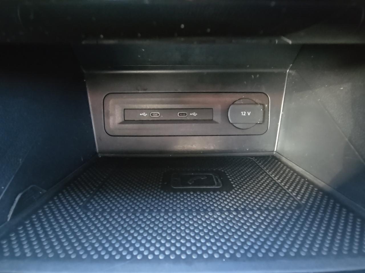 2022 Volkswagen Atlas Cross Sport 3.6L V6 SE w/Technology Glen Burnie MD