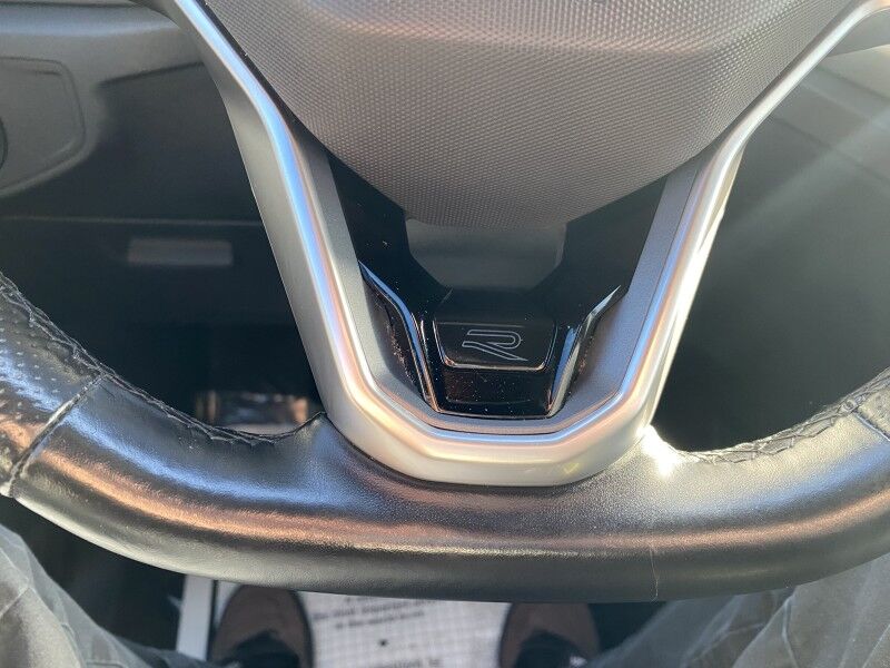 2022 Volkswagen Atlas Cross Sport 3.6L V6 SEL Premium R-Line Bristol  PA