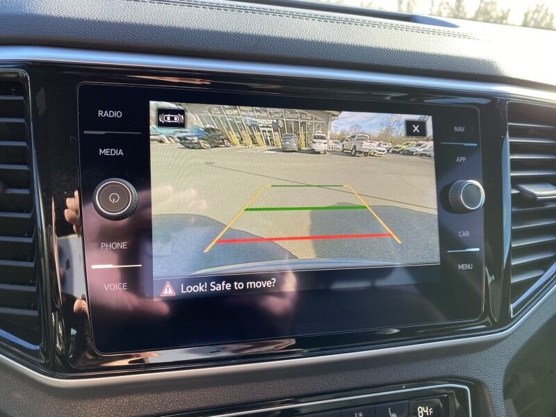 2022 Volkswagen Atlas Cross Sport 3.6L V6 SEL Premium R-Line Bristol  PA