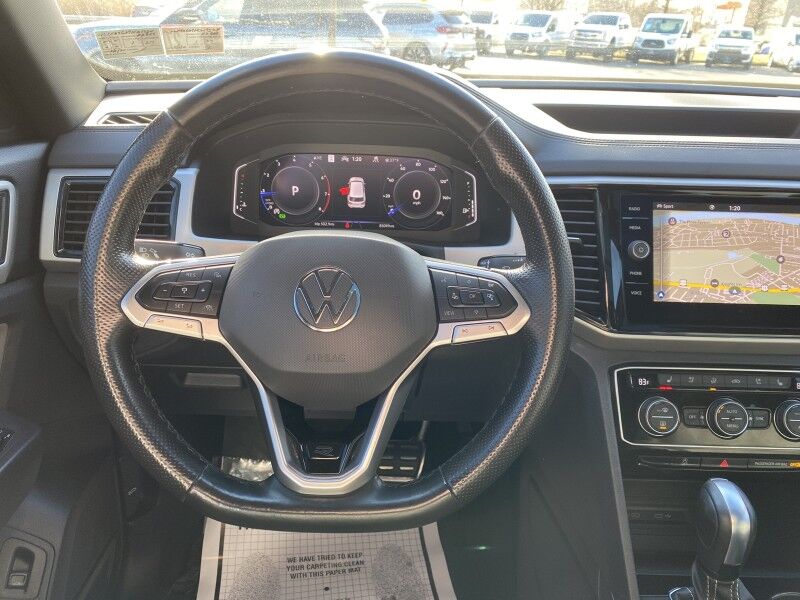 2022 Volkswagen Atlas Cross Sport 3.6L V6 SEL Premium R-Line