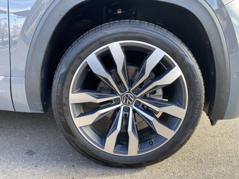 2022 Volkswagen Atlas Cross Sport 3.6L V6 SEL Premium R-Line Bristol  PA