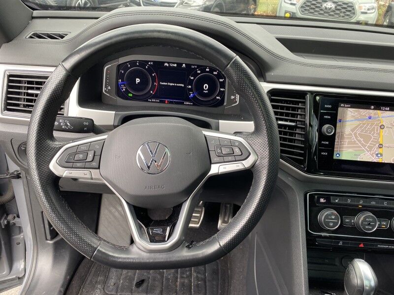 2022 Volkswagen Atlas Cross Sport 3.6L V6 SEL Premium R-Line