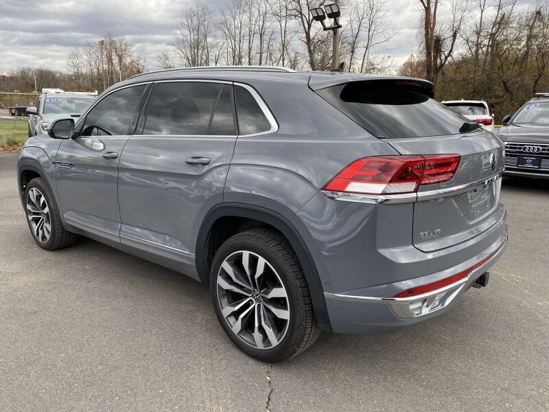 2022 Volkswagen Atlas Cross Sport 3.6L V6 SEL Premium R-Line