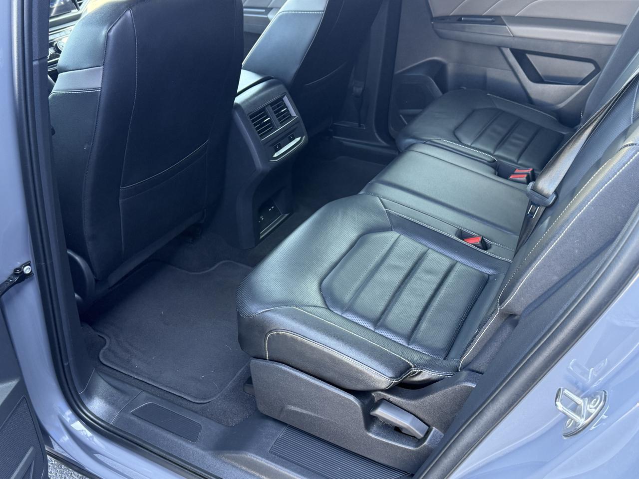 2022 Volkswagen Atlas Cross Sport 3.6L V6 SEL Premium R-Line Connellsville PA