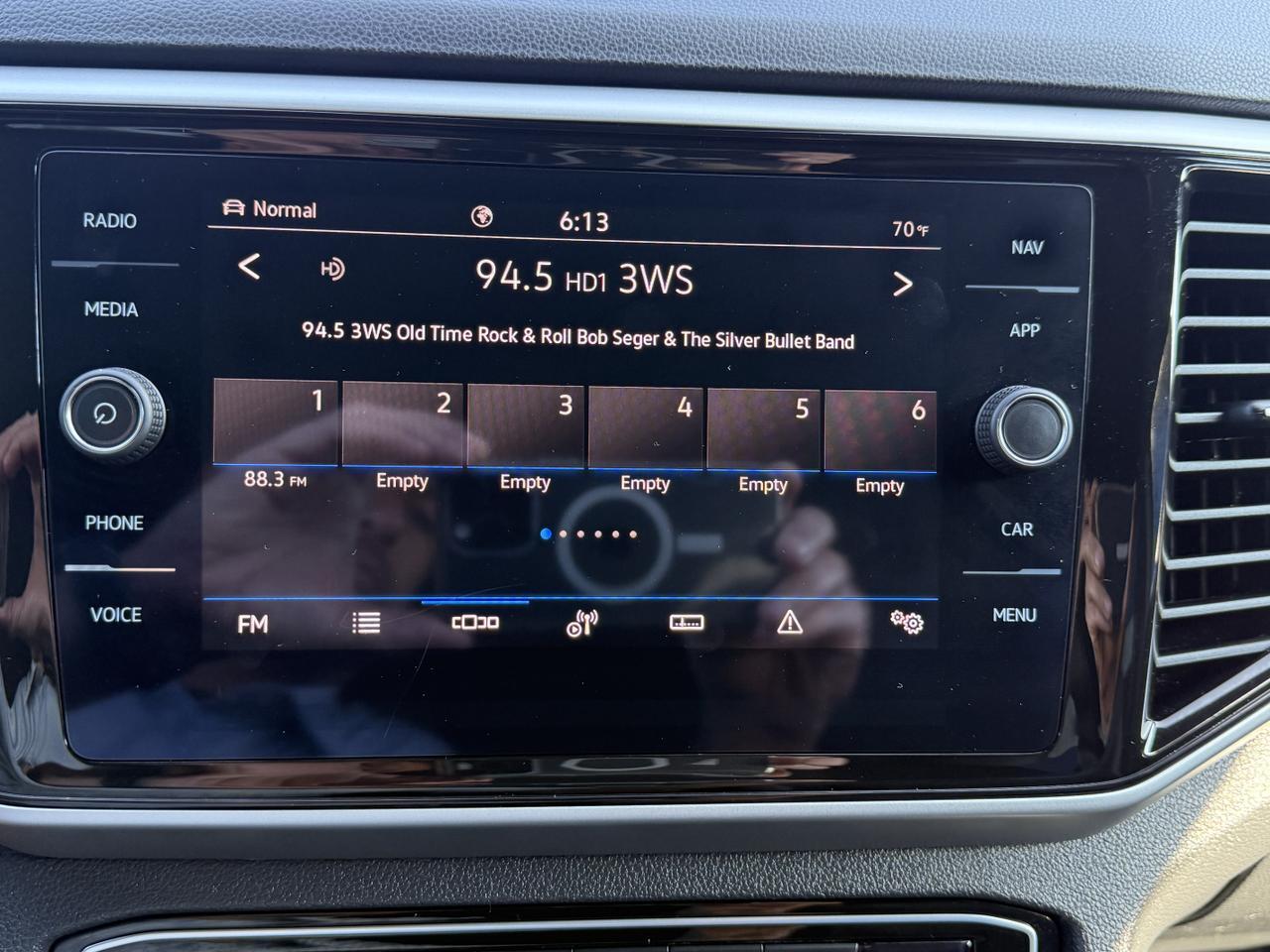 2022 Volkswagen Atlas Cross Sport 3.6L V6 SEL Premium R-Line Connellsville PA