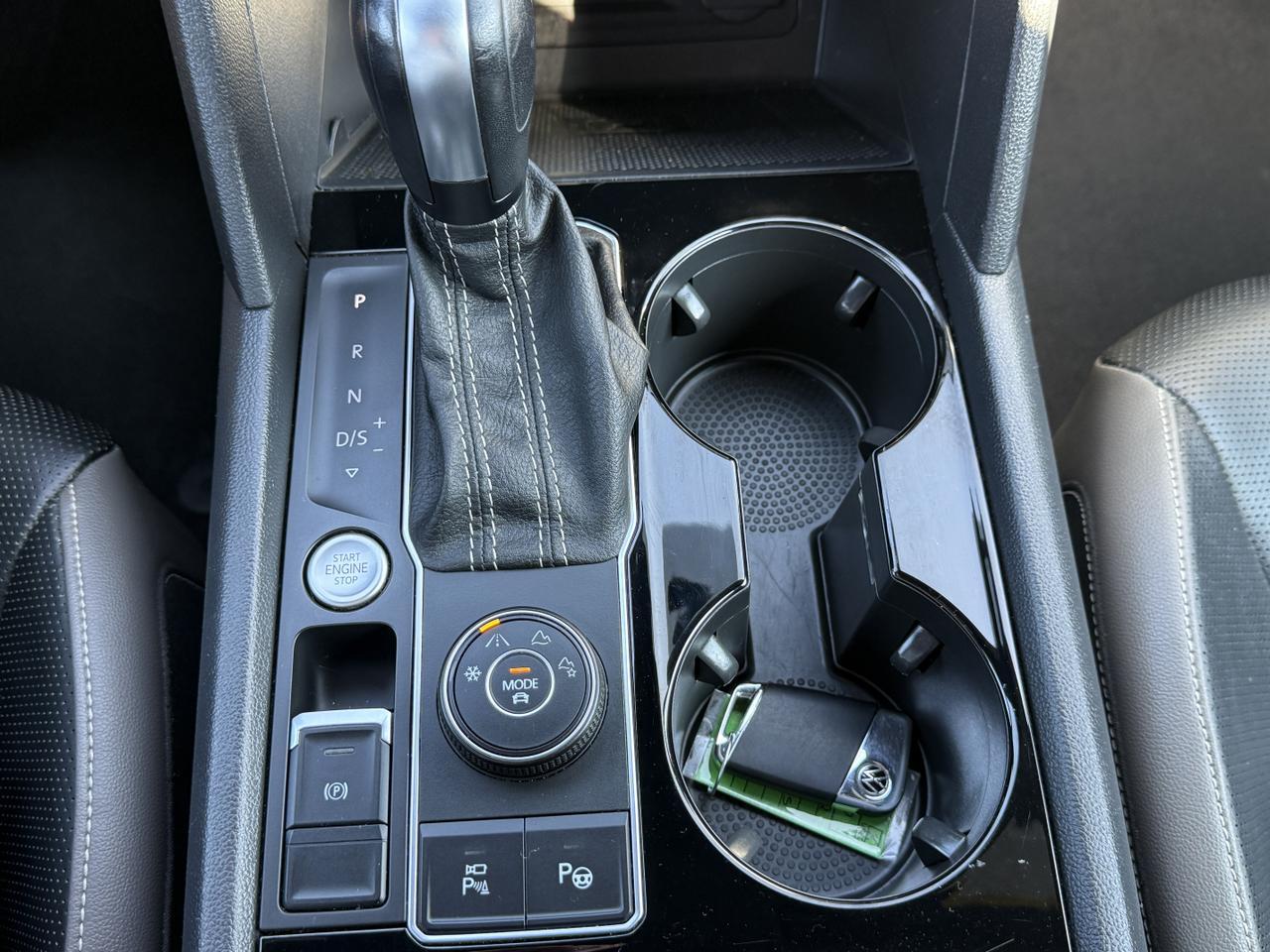 2022 Volkswagen Atlas Cross Sport 3.6L V6 SEL Premium R-Line Connellsville PA