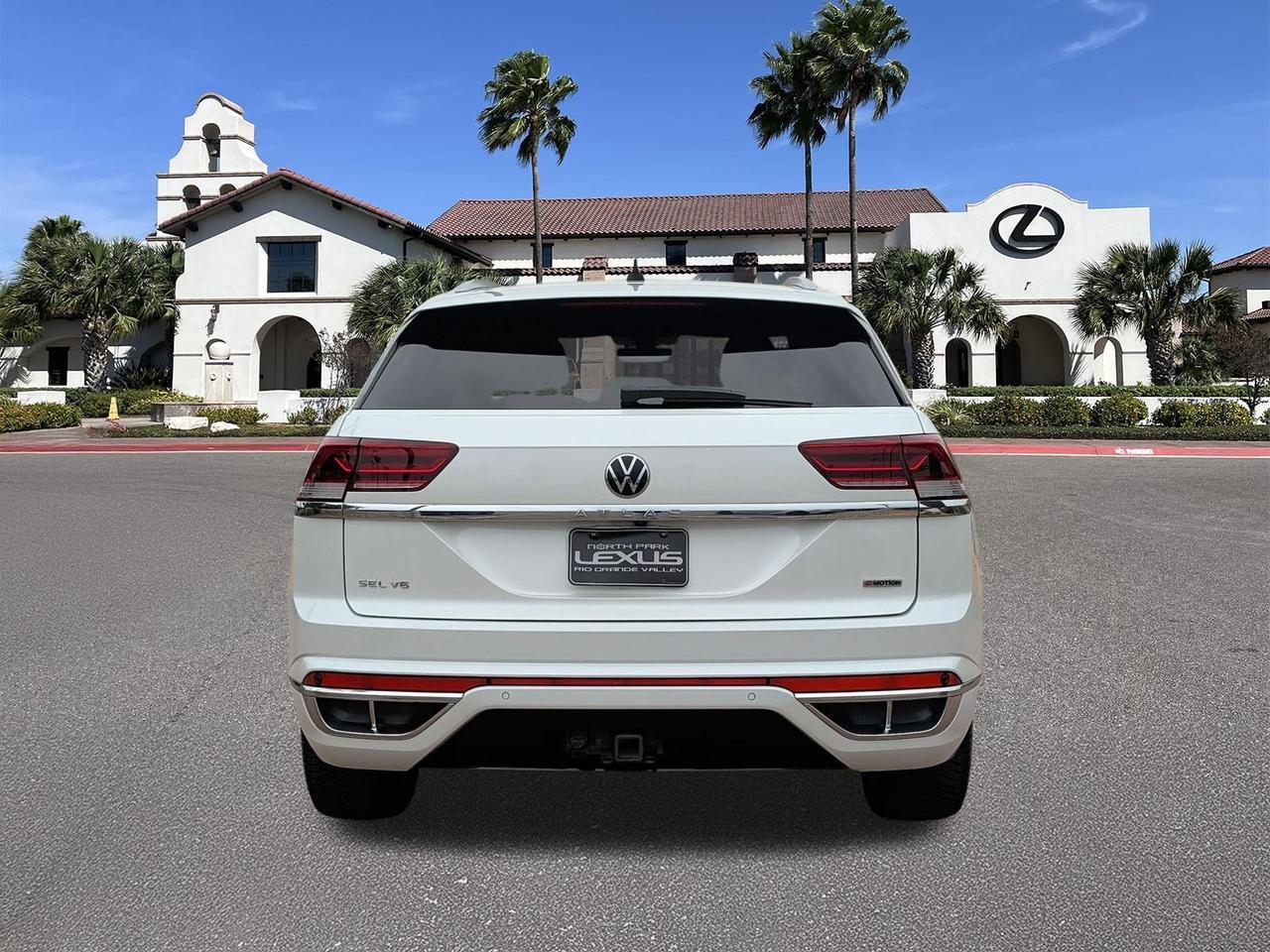 2022 Volkswagen Atlas Cross Sport 3.6L V6 SEL Premium R-Line