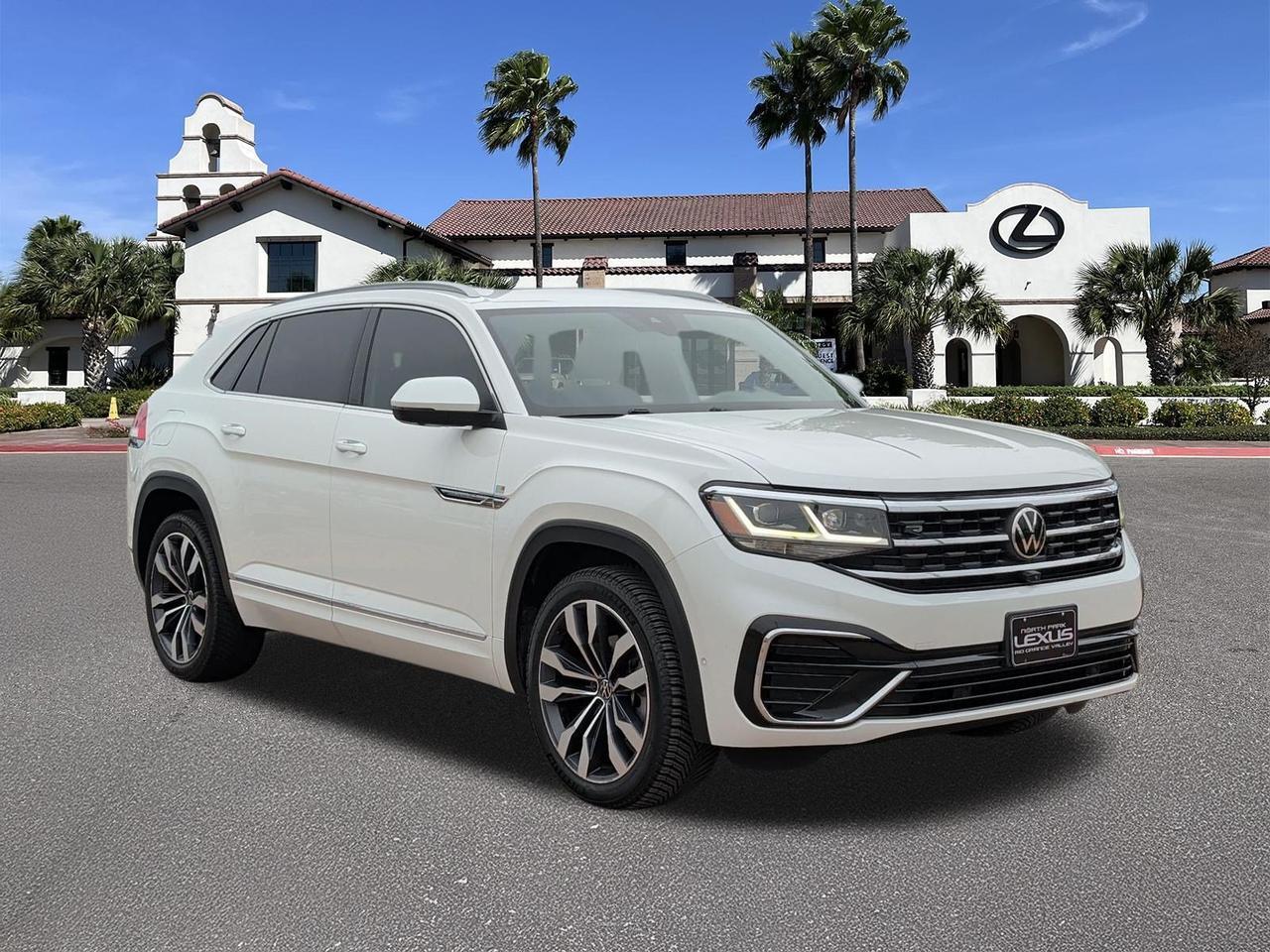 2022 Volkswagen Atlas Cross Sport 3.6L V6 SEL Premium R-Line
