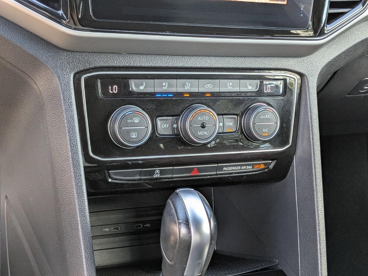 2022 Volkswagen Atlas Cross Sport 3.6L V6 SEL Premium R-Line San Antonio TX