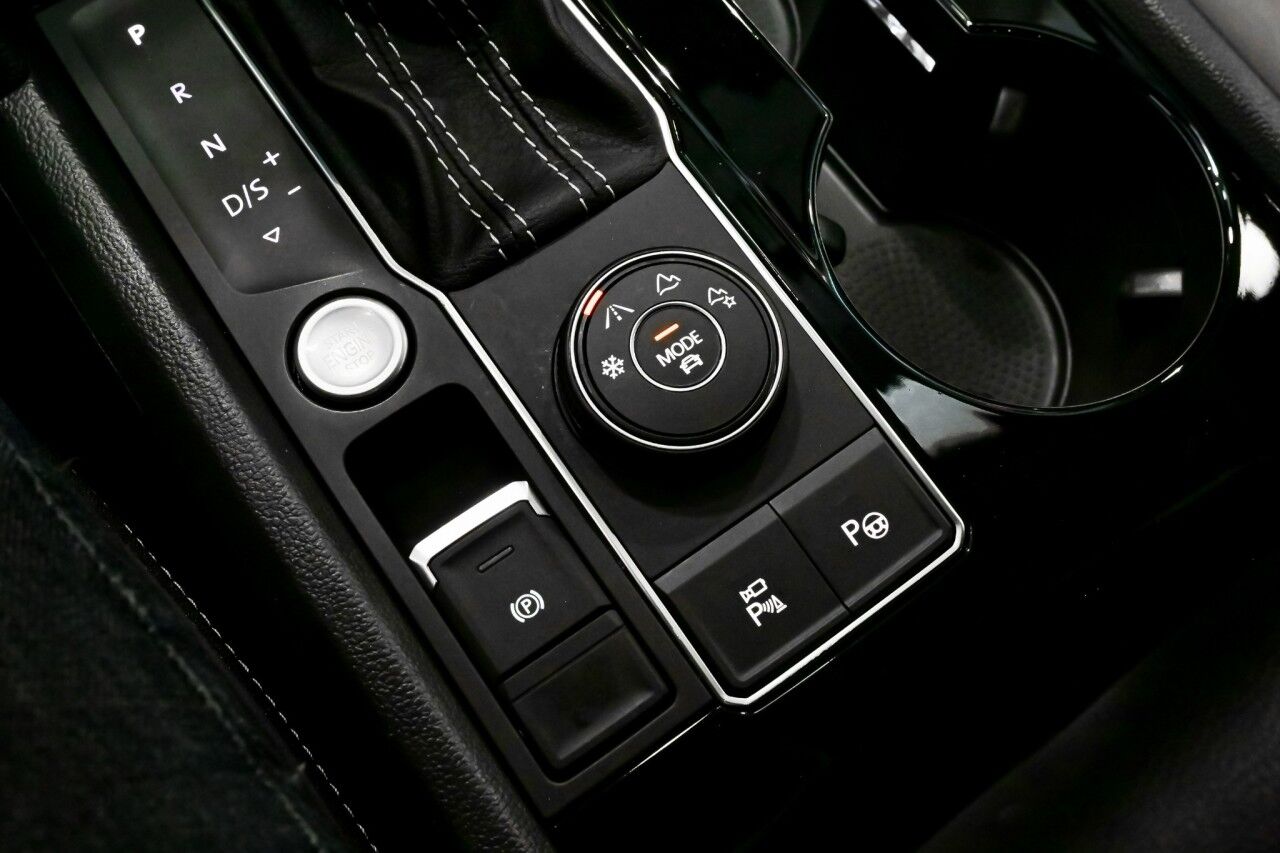 2022 Volkswagen Atlas Cross Sport 3.6L V6 SEL Premium R-Line Springfield NJ