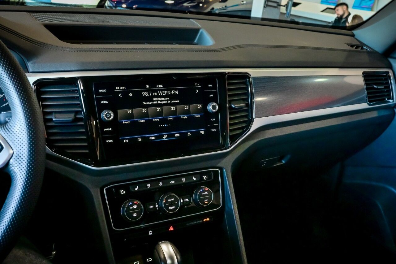 2022 Volkswagen Atlas Cross Sport 3.6L V6 SEL Premium R-Line Springfield NJ